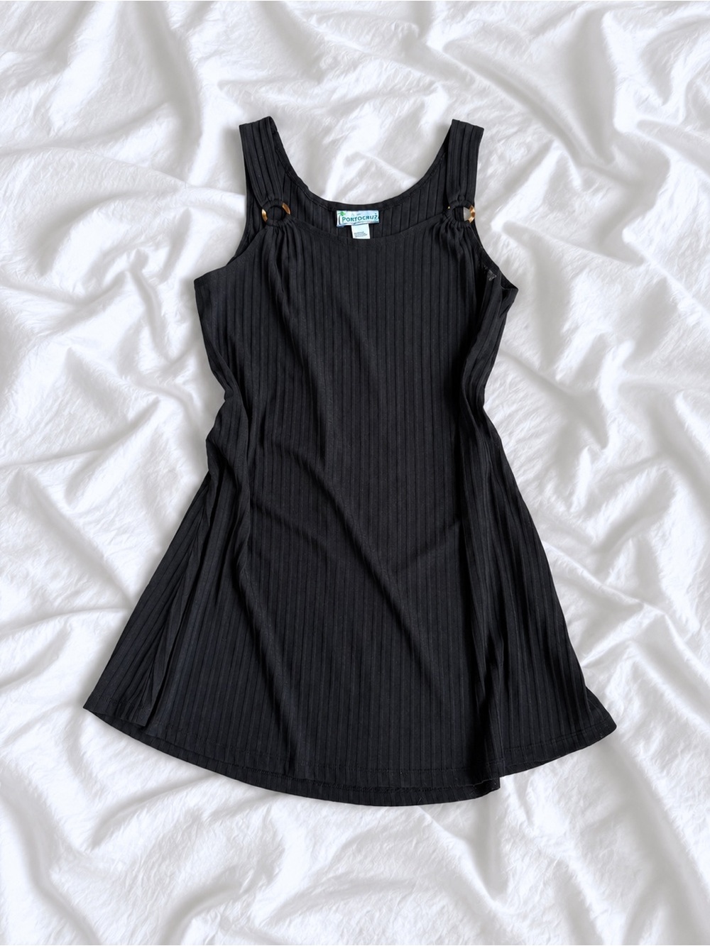 Sleeveless Black Ribbed Midi Dress with Decorative Rings